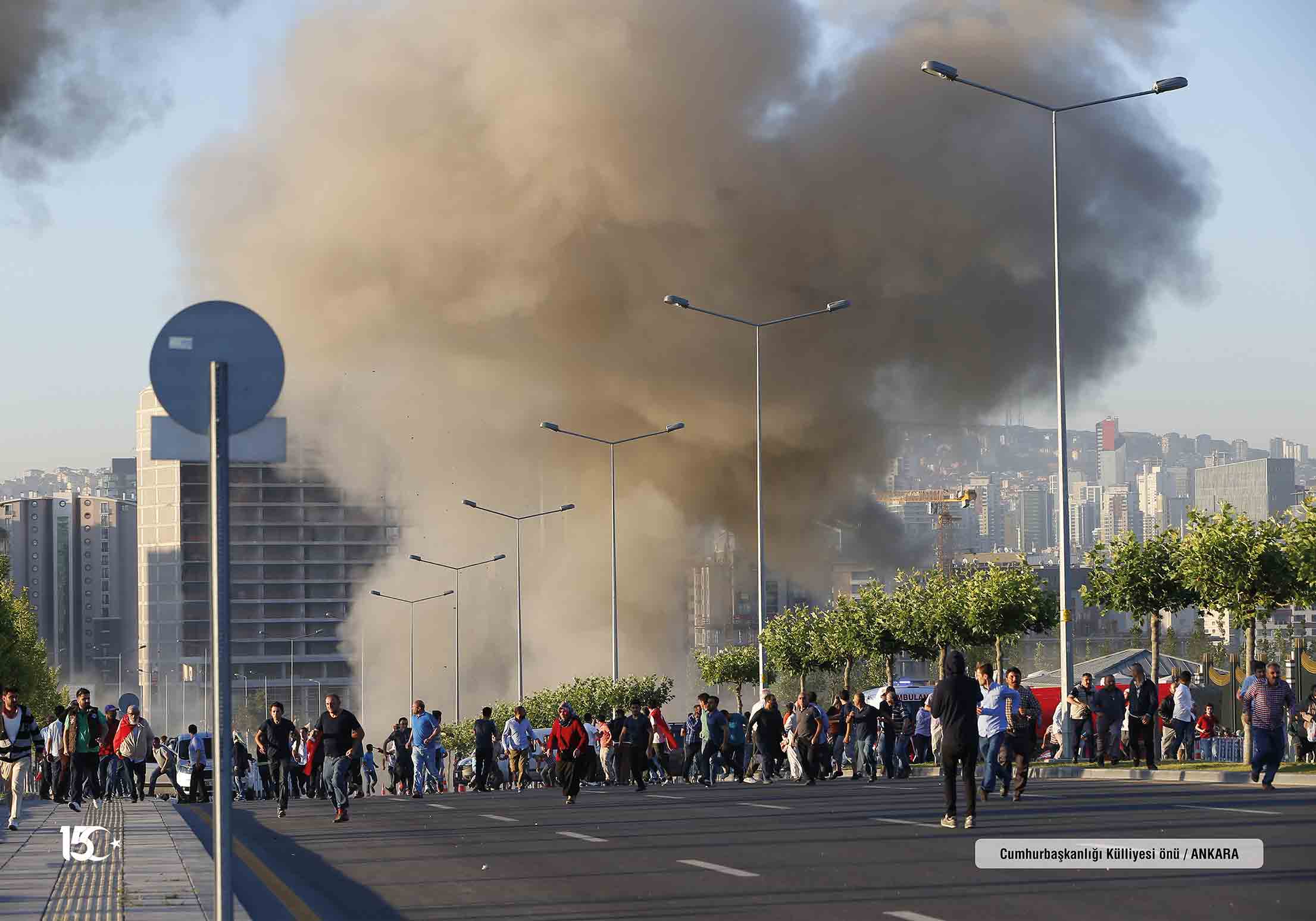 15 Temmuz milletin zaferi 8. yılında