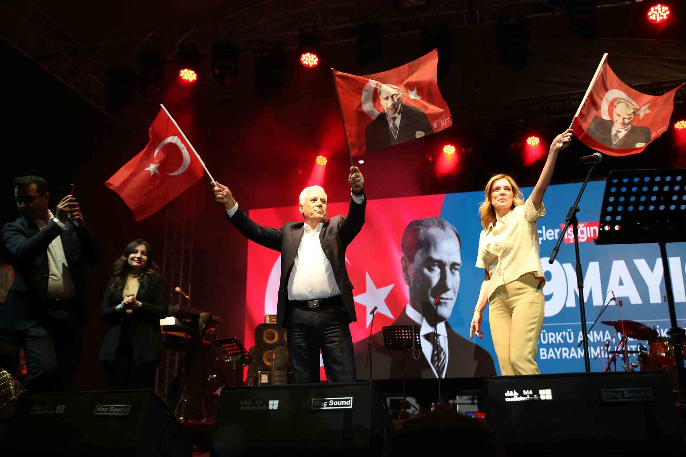 19 Mayıs Bursa Gençlik Şenliği ile doyasıya yaşanıyor