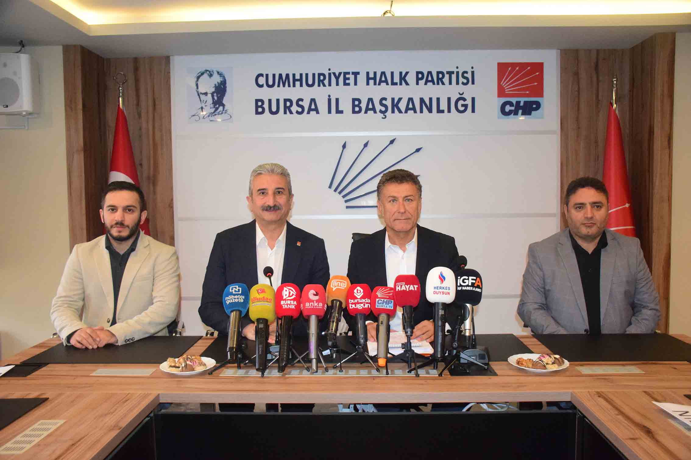 CHP Bursa Milletvekili Orhan Sarıbal’dan Beyaz ete ihracat kısıtlamasına tepki