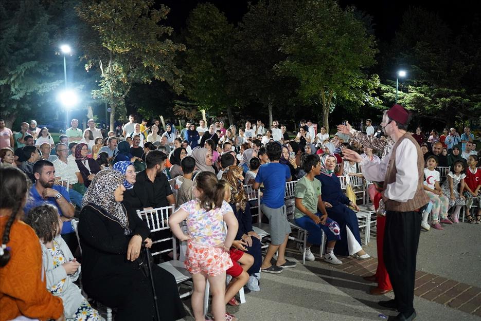 İnegöl Belediyesi Şehir Tiyatrosu Yaz Turnesinde