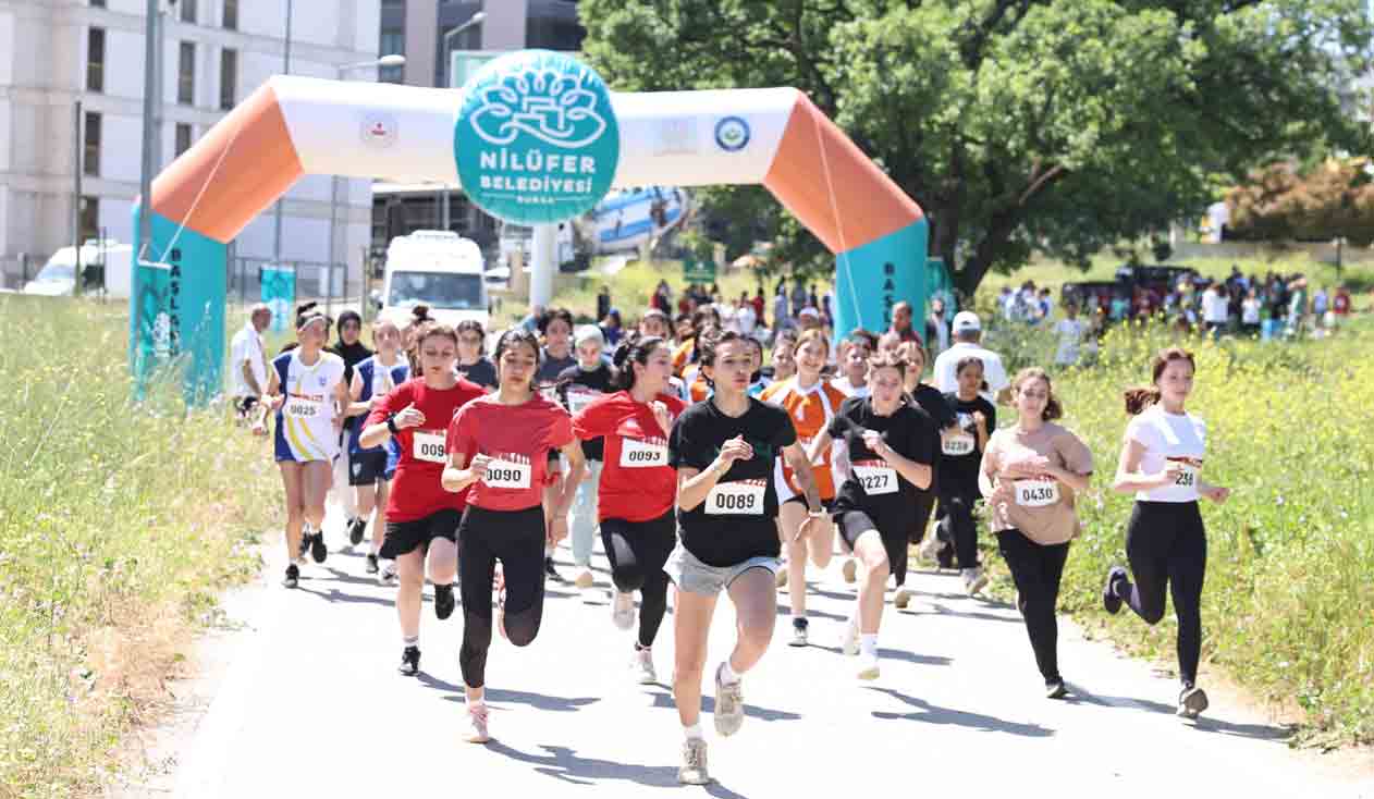 Kros yarışları Nilüfer Uluslararası Spor Şenlikleri’nde nefes kesti