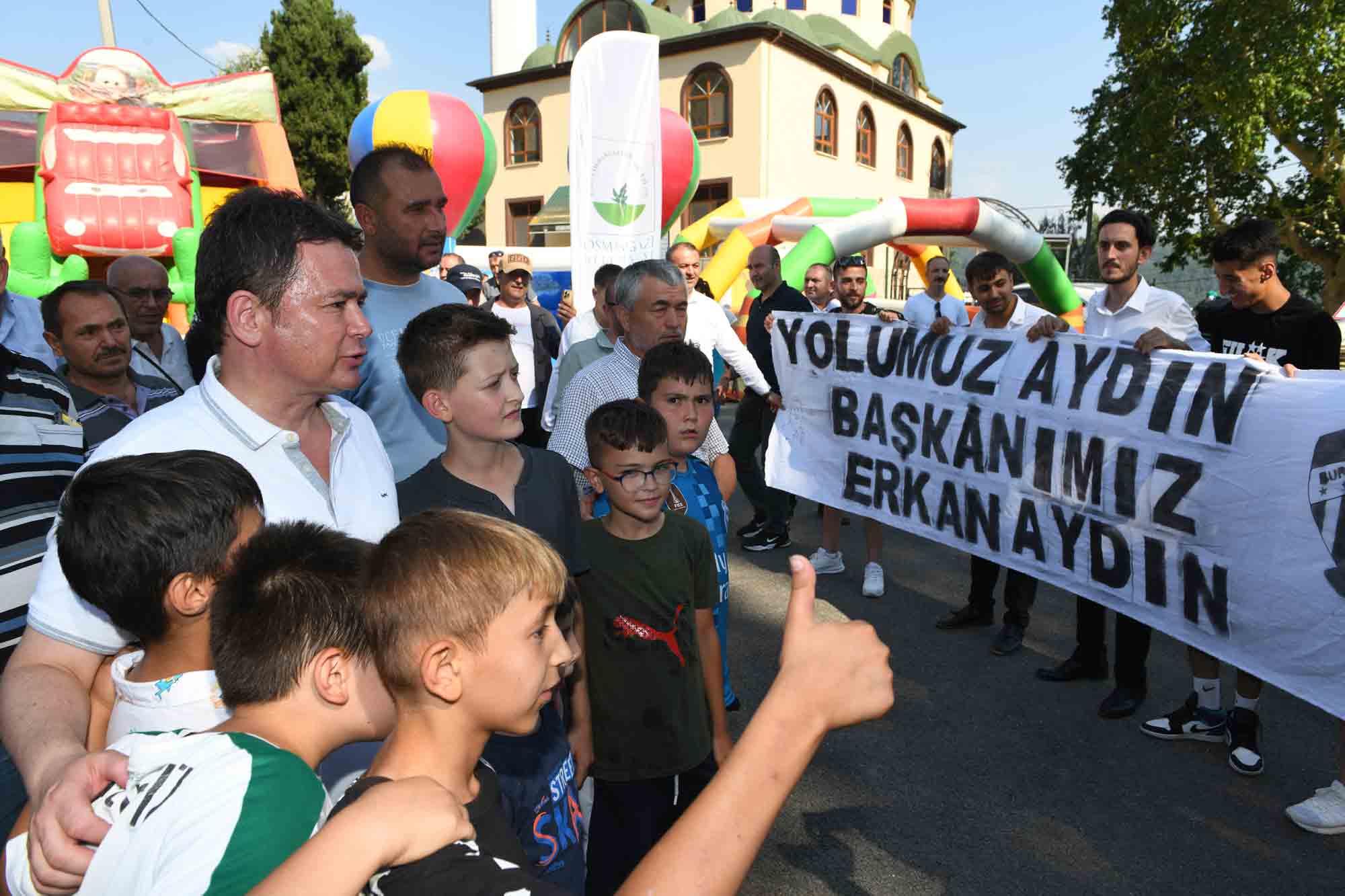 Mürseller sakinlerinden Başkan Aydın’a sevgi seli