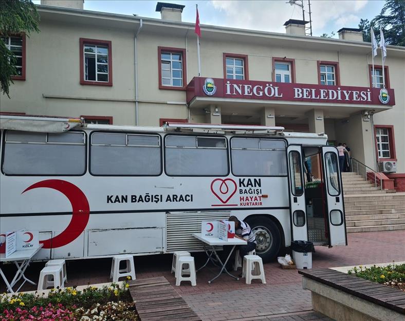 İnegöl’de özel güne kan bağışı kampanyası