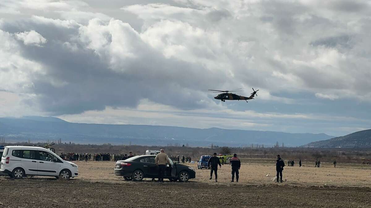 Son Dakika: Isparta’da askeri helikopter düştü: 6 askerimiz şehit oldu