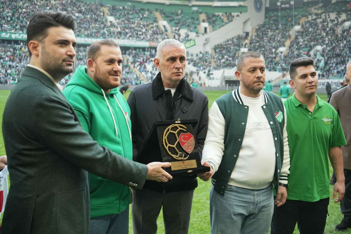 TFF Başkanı Hacıosmanoğlu; ‘Bursaspor Süper Lig’e yakışır’