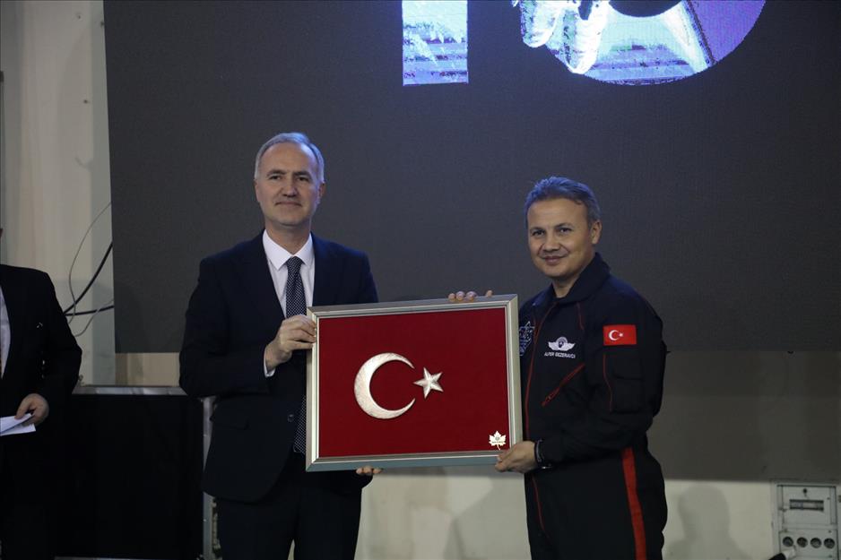 Türkiye'nin ilk astronotu Alper