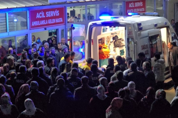 Adana'da , sokakta düzenlenen