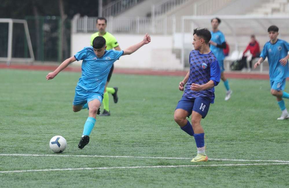 Gemlik Belediyespor U16 takımı,