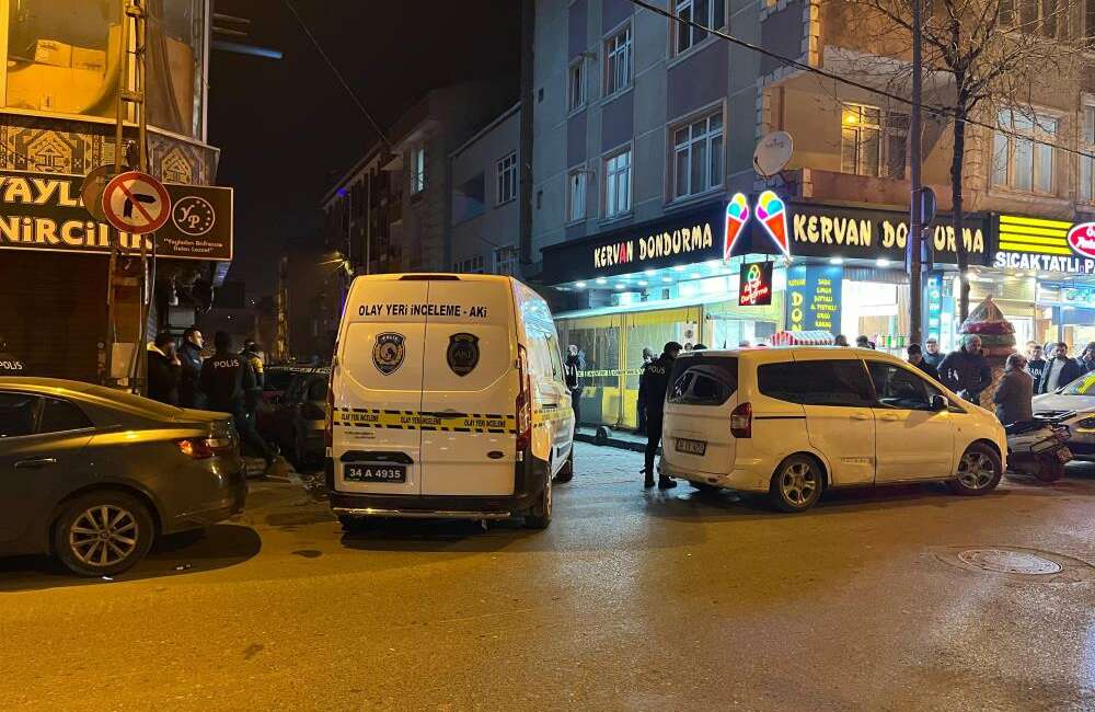 İstanbul Küçükçekmece’de bir çay