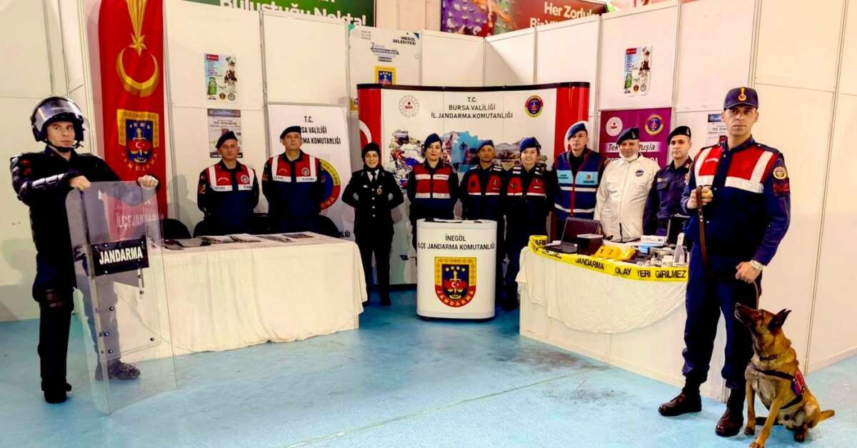 İnegöl’de gerçekleşen fuarda jandarma yer aldı