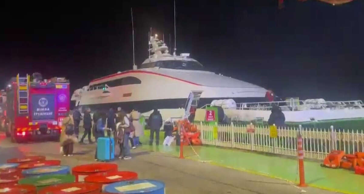 Bursa Büyükşehir’den deniz otobüsü yangını ile ilgili açıklama: “Detaylı teknik inceleme başlatılmıştır”